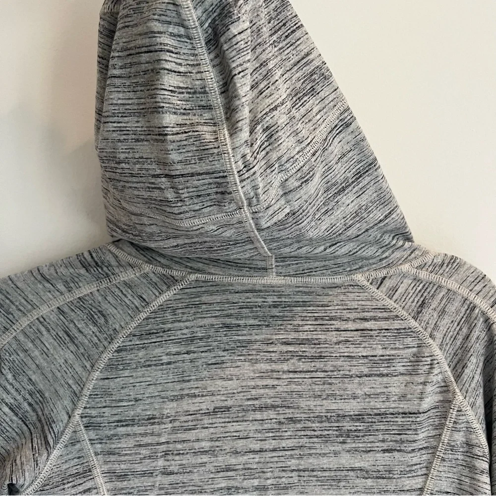 Lululemon Think Fast Hoodie Space Dye Camo White Gray Multi / Silver Spoon | 4